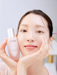 OHUI Miracle Moisture Pink Barrier Essence