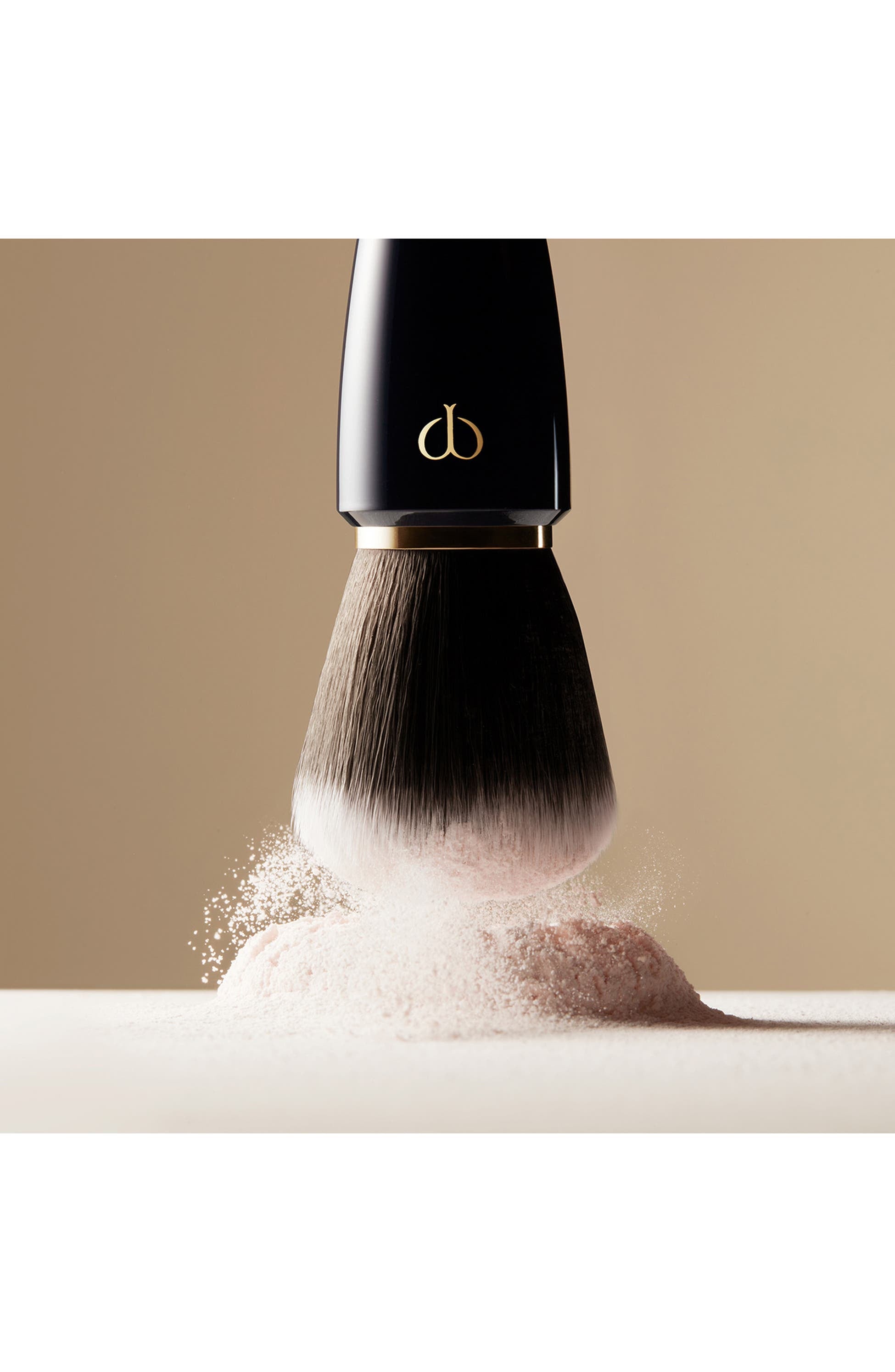 Clé de Peau Beauté Translucent Loose Powder Light