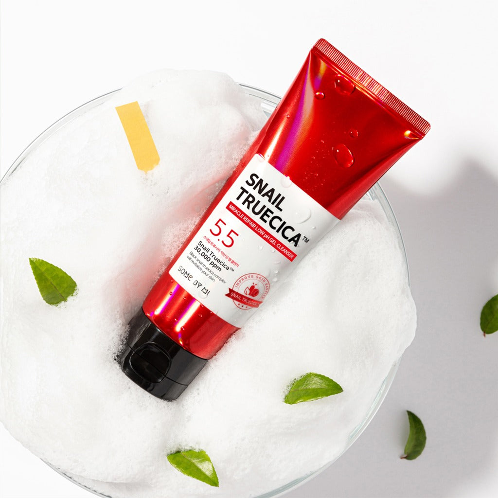 SOME BY MI SNAIL TRUECICA Miracle Repair Low ph Gel Cleanser