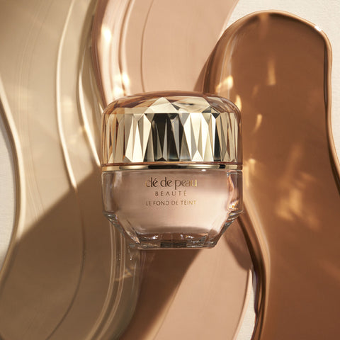 Clé de Peau Beauté The Foundation Broad Spectrum SPF 22